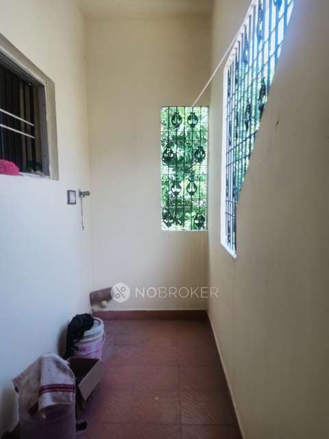 2 BHK Flat For Sale  In Sembakkam