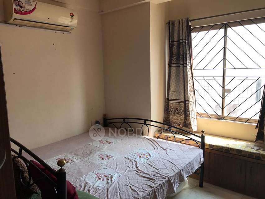 2 BHK Flat In Crescent Magna, Hebbal for Rent  In Hebbal