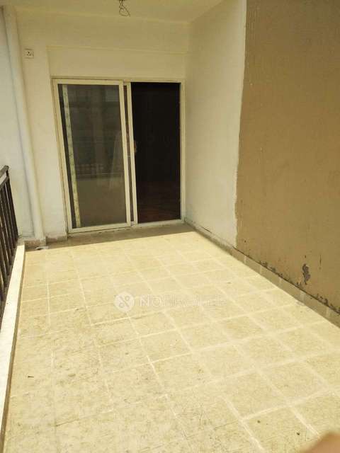 3 BHK Flat In Aims Golf Avenue 1, Sector 75 For Sale  In Sector 75