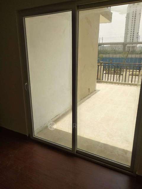 3 BHK Flat In Aims Golf Avenue 1, Sector 75 For Sale  In Sector 75