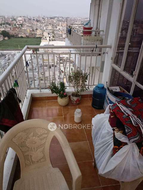 2 BHK Flat In Zara Aavaas For Sale  In Sector 104