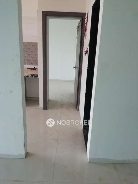 1 BHK Flat In Parrasio  For Sale  In Kokan Ratna Hotel