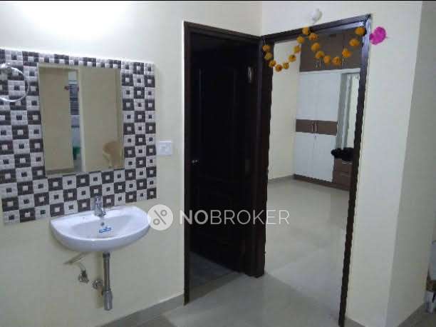 3 BHK Flat In Svs Silver Woods For Sale  In Whitefield