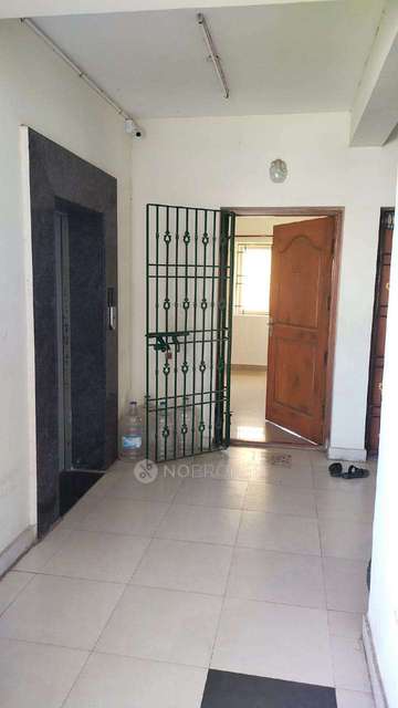 2 BHK Flat In Kg Earth Homes For Sale  In Thalambur