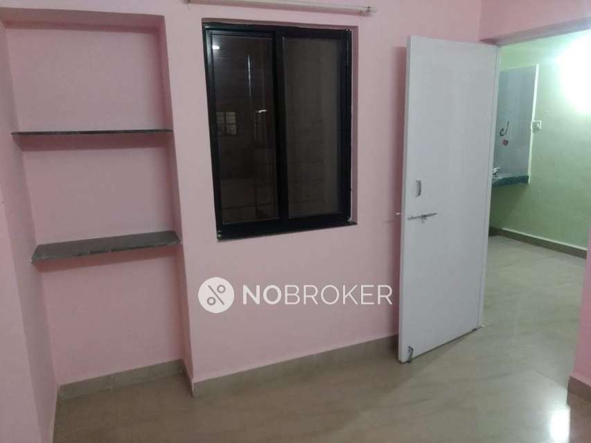 1 BHK Flat In Venkatesh Apartment  For Sale  In Dhanori