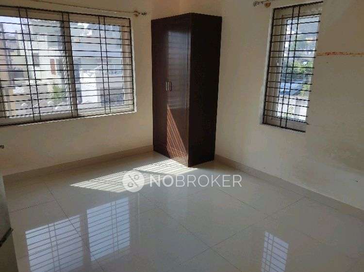 1 BHK Flat In Standalone Building  for Rent  In Hebbal