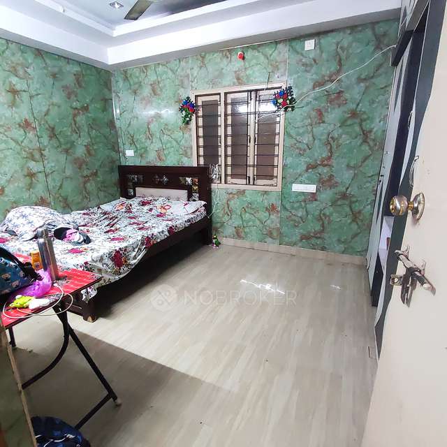 2 BHK Flat In Sk Karthik Heights For Sale  In Manikonda Jagir