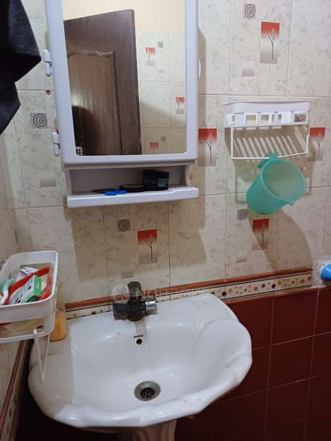 3 BHK Flat In Builder Floor For Sale  In Kaushambi