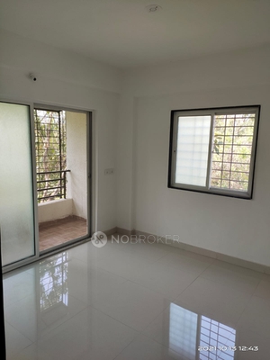2 BHK Flat In Kalapataru Hights for Rent  In Narhe,  Pune - South, Maharashtra