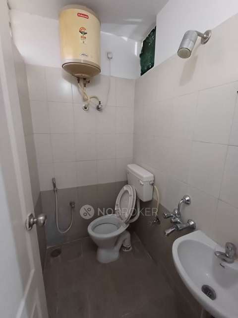 2 BHK Flat In Kamrani Destiny A For Sale  In Kammanahalli