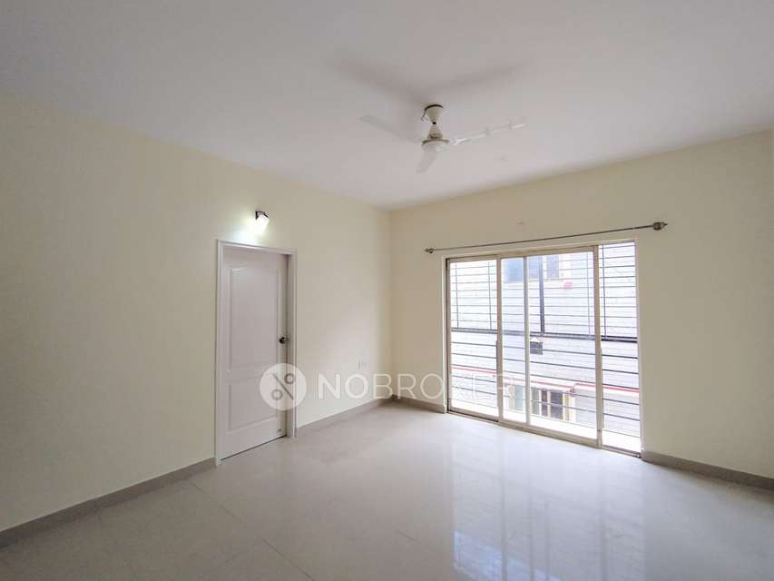 2 BHK Flat In Kamrani Destiny A For Sale  In Kammanahalli