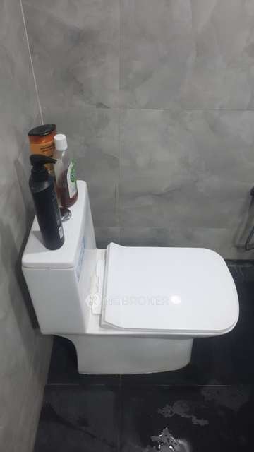 2 BHK Flat In Priyanka Towers For Sale  In Bhoiguda