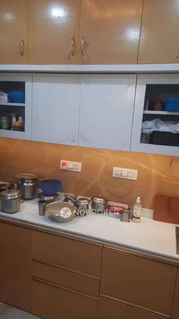 2 BHK Flat In Priyanka Towers For Sale  In Bhoiguda