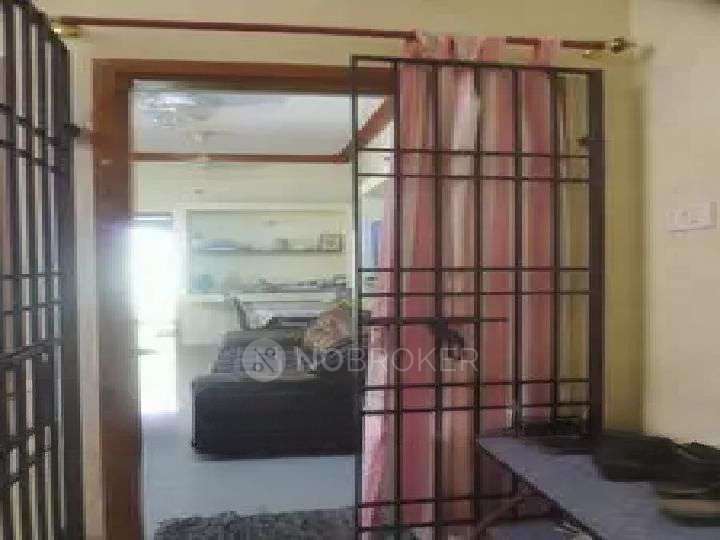 2 BHK Flat In Jaya Lakshmi Appartment For Sale  In Demellows Road