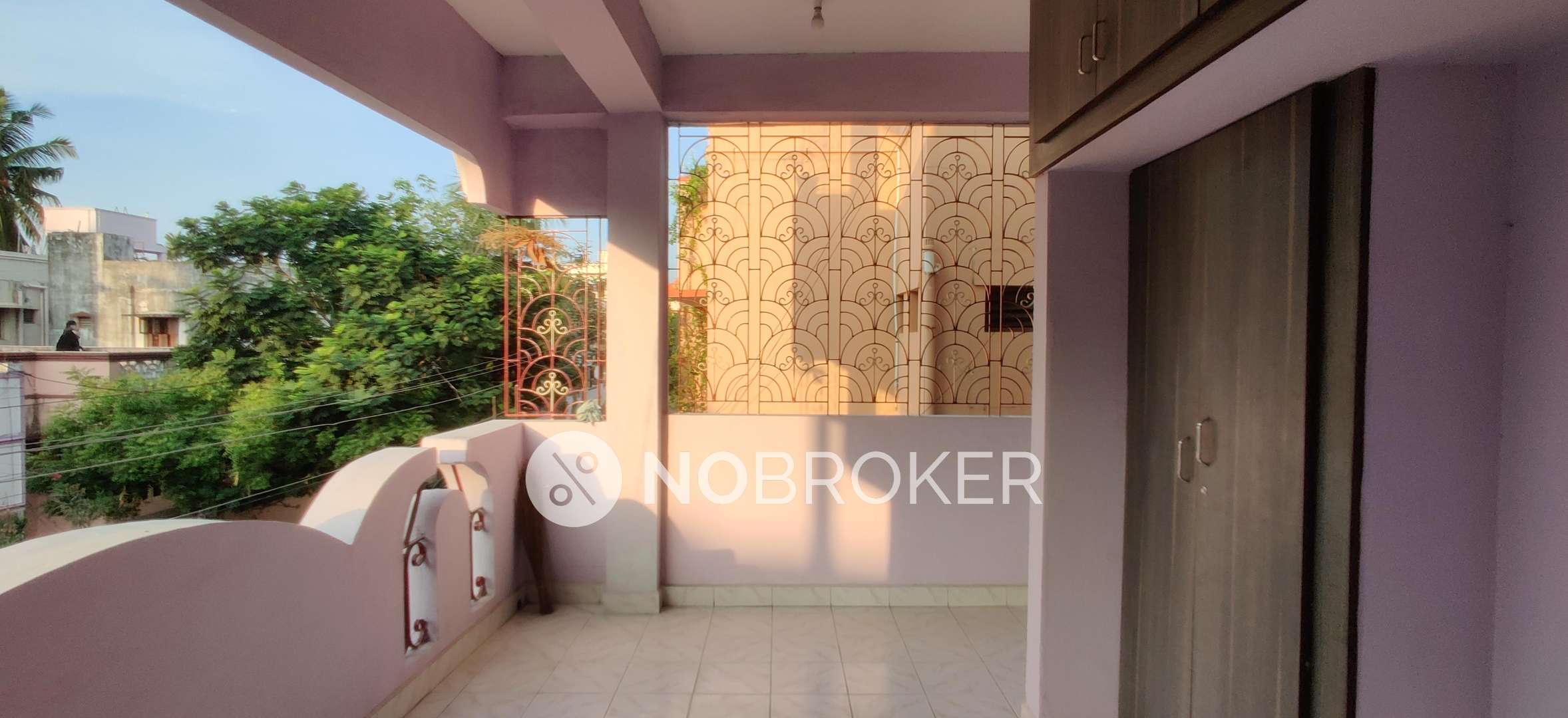 Independent House Keelkattalai Rent WITHOUT BROKERAGE Semifurnished 3 BHK Rental Flat in