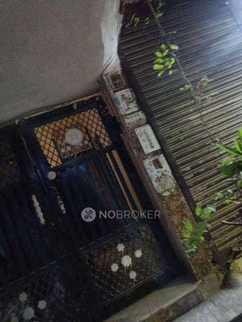 1 RK Flat In Standalone Building  for Rent  In  New Ashok Nagar