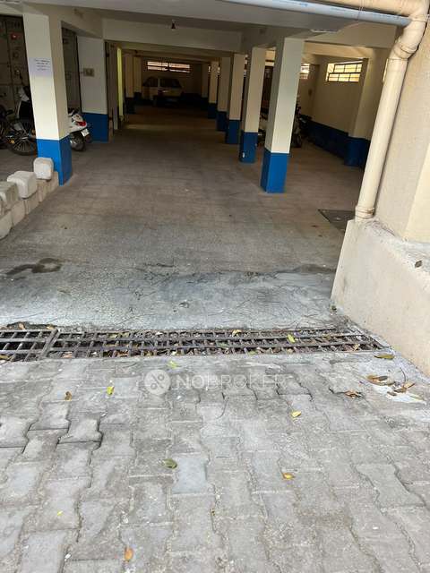 2 BHK Flat In Eshwar Krupa Apartment For Sale  In Kumara Park West, Sheshadripuram