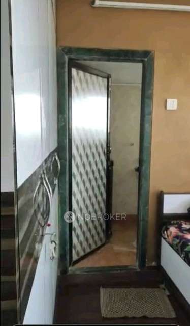 2 BHK Flat In Abhilasha  For Sale  In Malad West