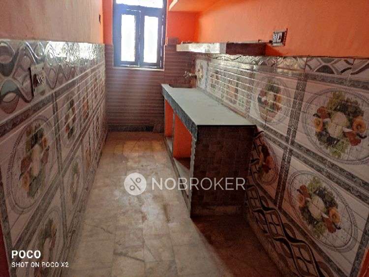 1 BHK House for Rent  In Sector 19