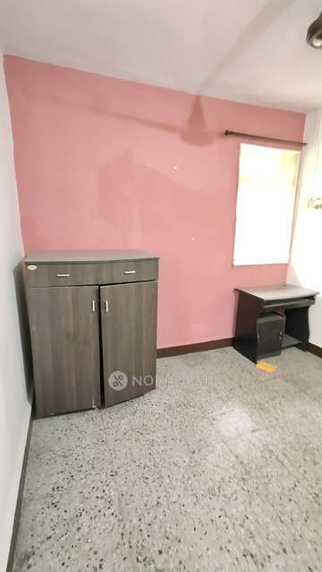 2 BHK Flat In Rajhans Chs For Sale  In Thane West