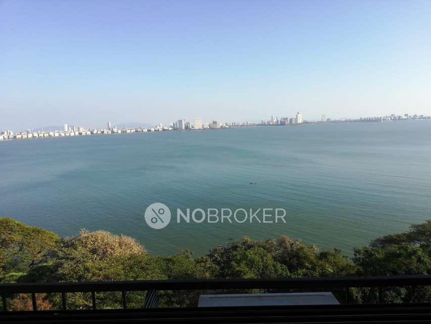 2 BHK Flat For Sale  In Malabar Hill