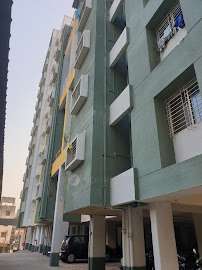 2 BHK Flat In Lok Khailas  for Rent  In Mulund West