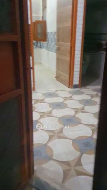 2 BHK Flat for Rent  In Geeta Colony