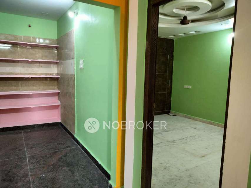 1 BHK Flat for Rent  In Rakshapuram
