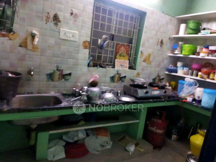 1 BHK Flat In Mahatma Gandhi Street for Rent  In Iyyappanthangal