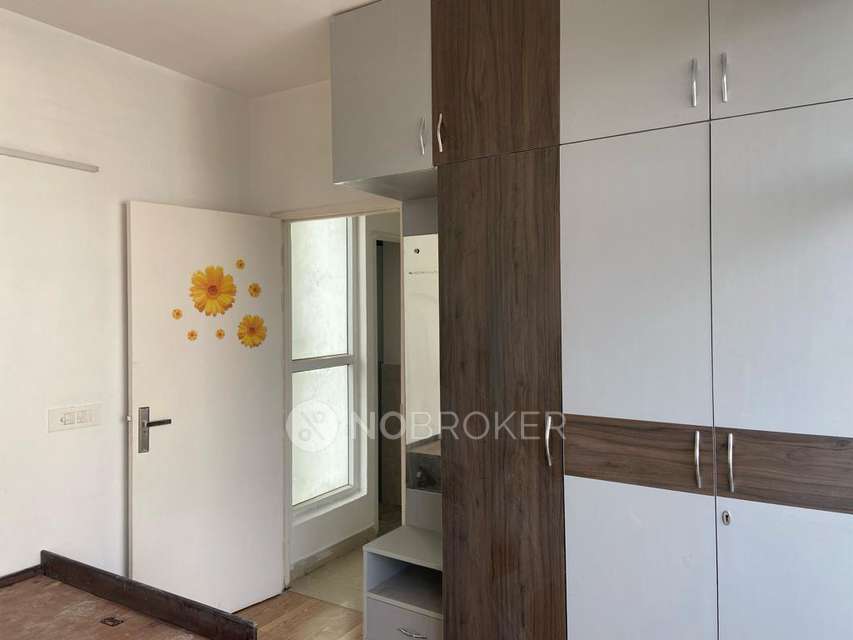 2 BHK Flat In Tulip Lemon, Sector-69 for Rent  In Sector-69