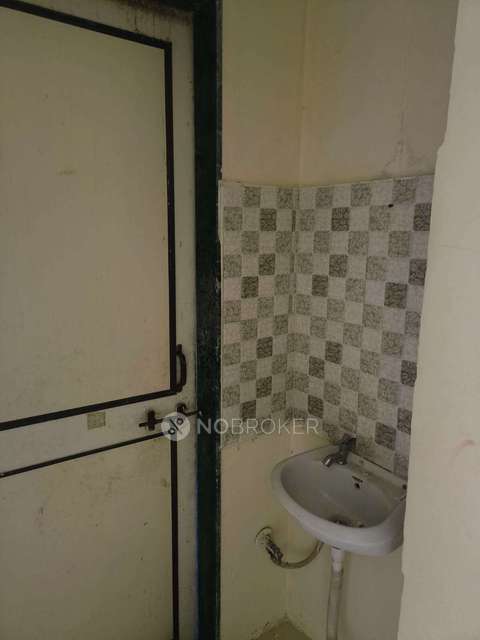 1 BHK Flat In Bhadre Park Society for Rent  In Uttam Nagar