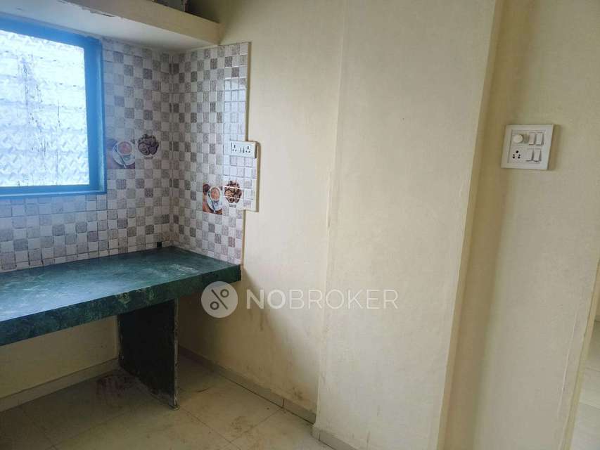 1 BHK Flat In Bhadre Park Society for Rent  In Uttam Nagar