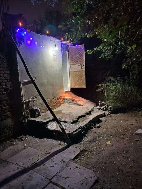 4 BHK Flat In Standalone Building  For Sale  In Shahpur Govardhanpur Bangar