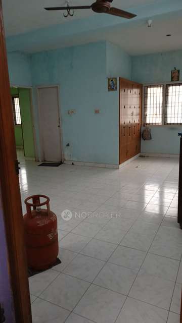 2 BHK Flat In Vadapalani For Sale  In Vadapalani