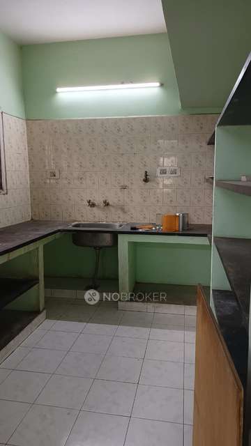 2 BHK Flat In Vadapalani For Sale  In Vadapalani
