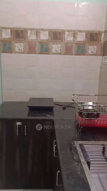 PG for Girls in  Thiruvanmiyur