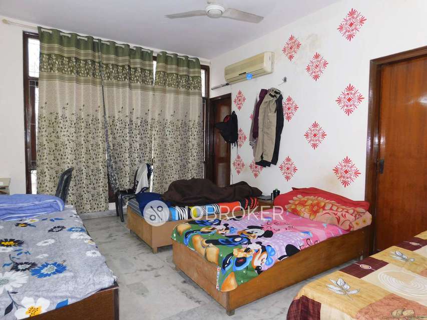 PG for Girls in Kotla Mubarakpur