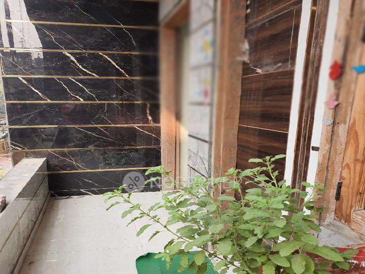 3 BHK Flat In Builder Floor  For Sale  In  Dashrath Puri