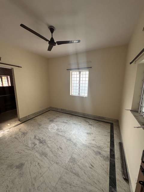 1 RK Flat for Rent  In 88 Block C.r Park