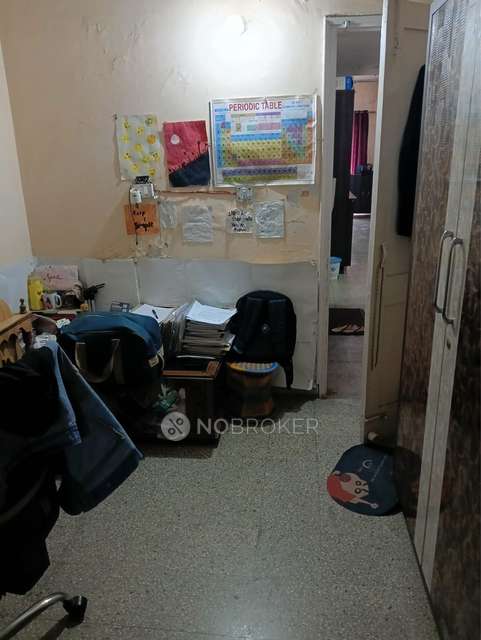 3 BHK Flat In Jeevan Bima Apartment - Lic For Sale  In Shahdara