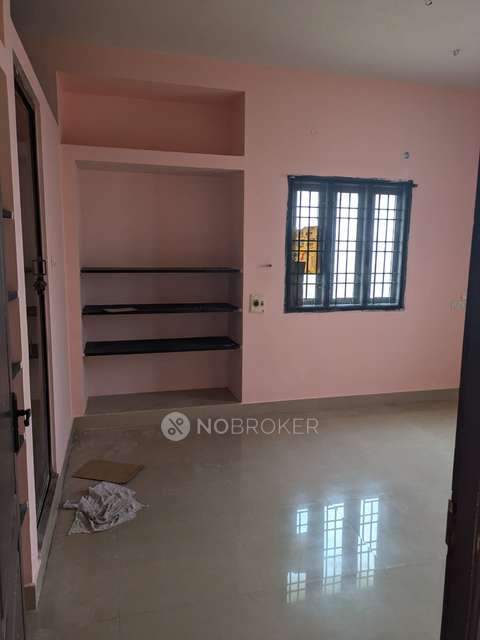 2 BHK Flat In Dwaraka Apartments For Sale  In Mannivakkam