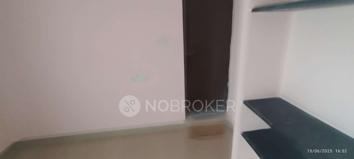 2 BHK Flat In Dwaraka Apartments For Sale  In Mannivakkam