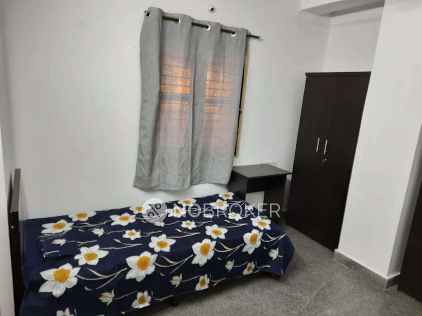 PG for Girls in Adugodi