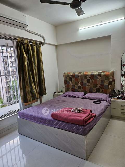 2 BHK Flat In  Kohinoor For Sale  In Kandivali West