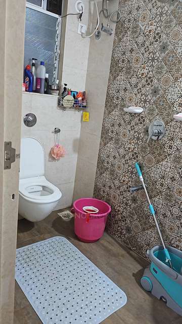 2 BHK Flat In  Kohinoor For Sale  In Kandivali West