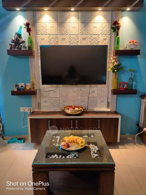 Single Room for Female In 2 BHK  In Rohan Abhilasha In Wagholi