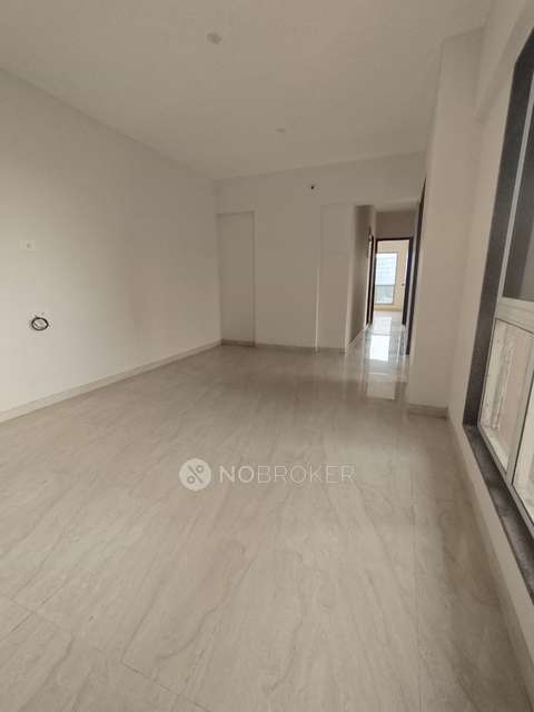 2 BHK Flat In Tanna Heights For Sale  In Kandivali West