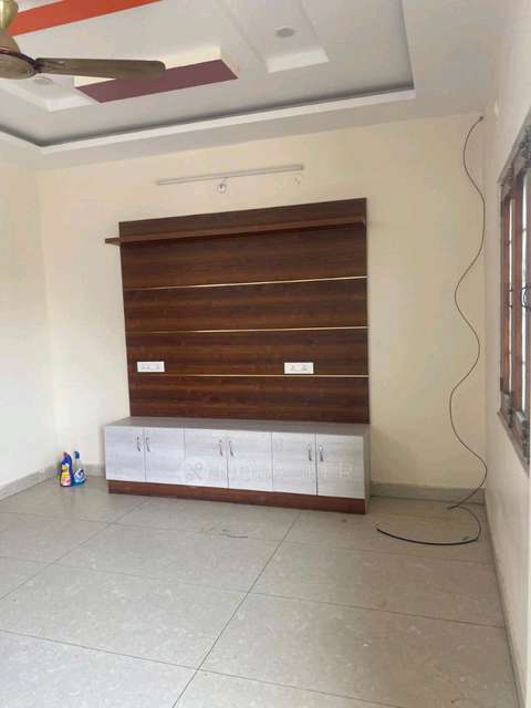1 BHK House for Rent  In 8g5v+hj2, Siva Hills, Hyderabad, Almasguda, Telangana 500058, India