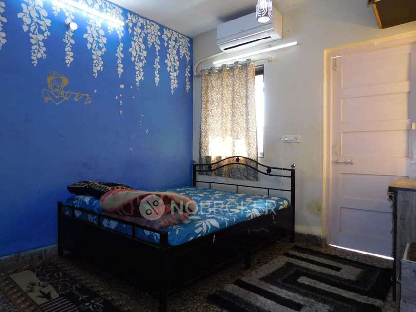 2 BHK Flat In Tara Bagh For Sale  In Sapna Safalya Apartments, Rushabh Tower 3, D.n. Singh Rd Number 2, Tara Bagh, Mazgaon, Mumbai, Maharashtra 400010, India