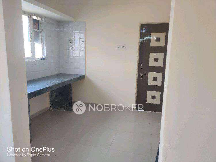 1 BHK Flat In Maharaja Sankul For Sale  In Narhe